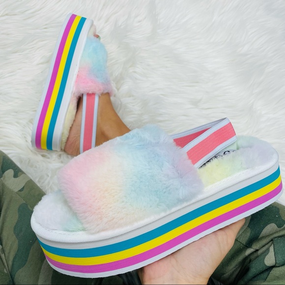 Multi striped platform sandal - Picture 2 of 9